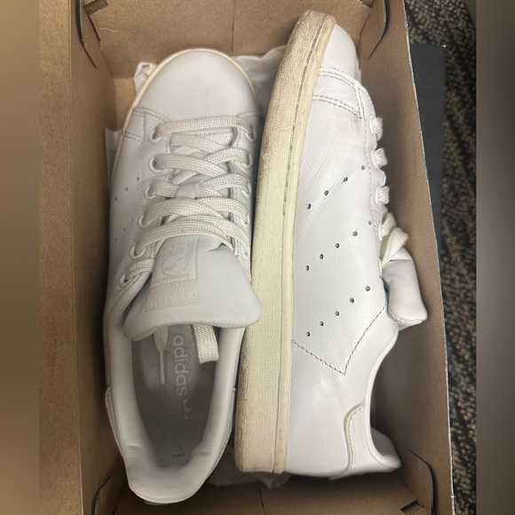 Stan Smith Adidas Sneakers - Picture 2 of 7